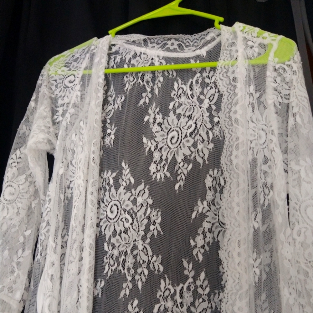 Lace beachwear